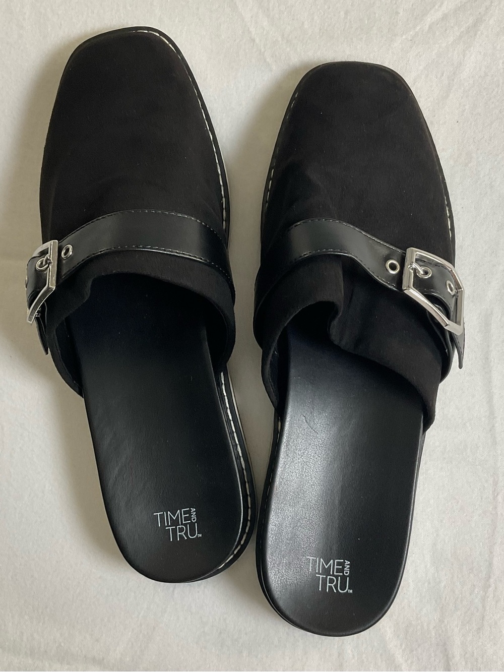 Time and Tru Black Slip-On Buckle Mules for Women’s New with out tag or box.